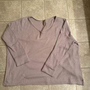 AE thermal v neck split hem top